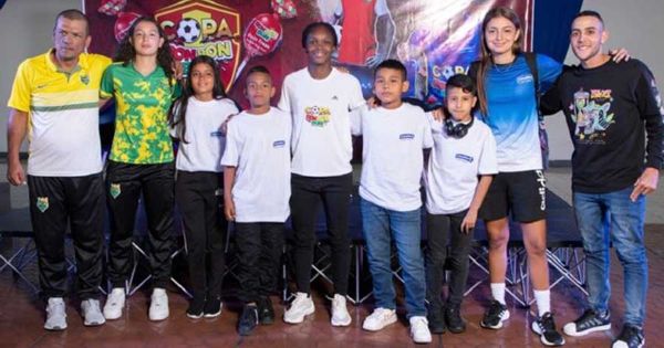 LA EMOCIÓN DEL FÚTBOL TAMBIÉN LLEGA A LA COPA BON BON BUM Y LINDA CAICEDO, SU EMBAJADORA, CONTINÚA INSPIRANDO A LOS PARTICIPANTES