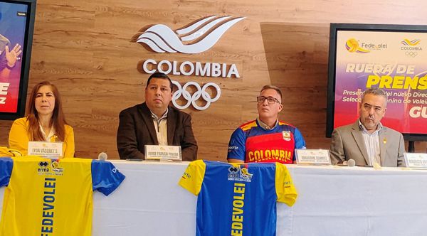 PRESENTACIÓN NUEVO ENTRENADOR SELECCIÓN COLOMBIA FEMENINA DE VOLEIBOL