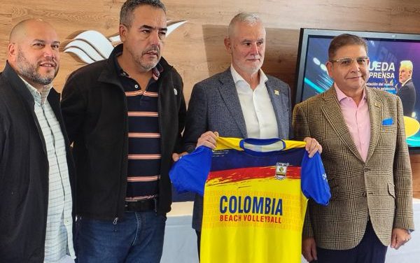 PRESENTACIÓN ENTRENADOR SELECCIÓN MASCULINA MAYOR DE VOLEIBOL