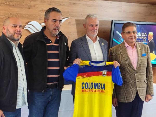PRESENTACIÓN ENTRENADOR SELECCIÓN MASCULINA MAYOR DE VOLEIBOL