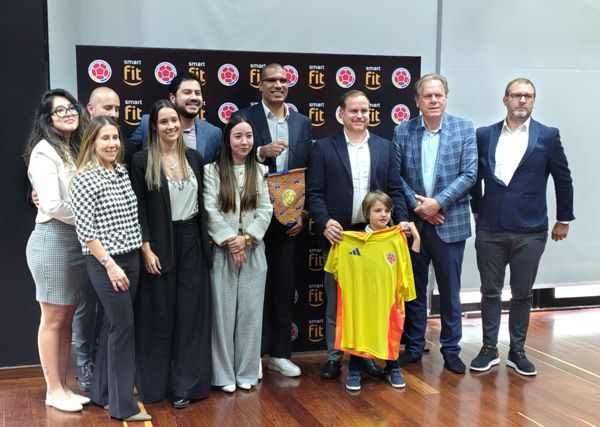 SMART FIT FUE PRESENTADO COMO NUEVO PATROCINADOR DE LA FEDERACIÓN COLOMBIANA DE FÚTBOL