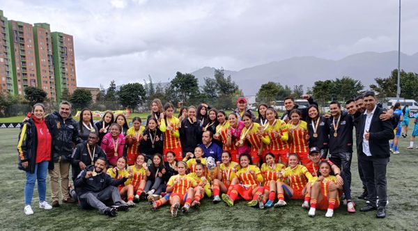 BOGOTÁ ES LA NUEVA CAMPEONA DEL NACIONAL FEMENINO SUB-15