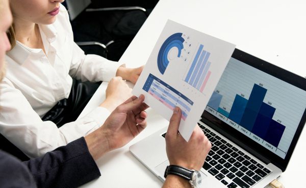 DESEMPEÑO DEL SECTOR ASEGURADOR EN COLOMBIA Y EL AUGE DE LAS INSURTECHS