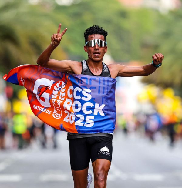 MAURICIO GONZÁLEZ CAMPEÓN DE LA EDICIÓN XXIV DE GATORADE CARACAS ROCK