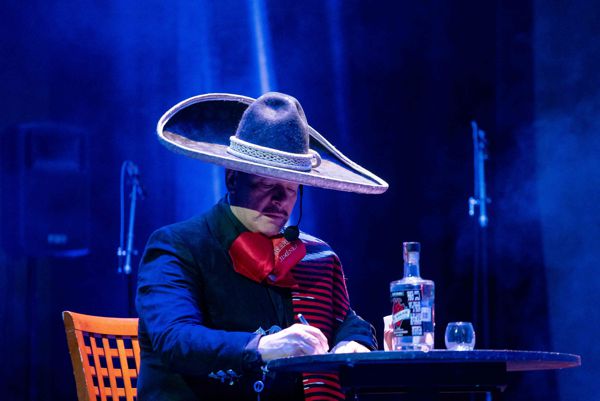 TEATRO CAFAM RINDE HOMENAJE A JOSÉ ALFREDO JIMÉNEZ CON “ASÍ FUE MI PADRE”