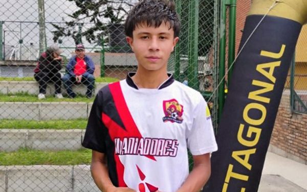 CRISTIAN JAVIER VIDAL SUBCAMPEÓN CON GLADIADORES DE LA EDICIÓN 19 DEL TABORA JUVENIL