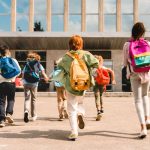 ¿CÓMO LA TECNOLOGÍA DEL HOGAR RESPONDE A LAS NUEVAS DINÁMICAS FAMILIARES EN EL REGRESO A CLASES?