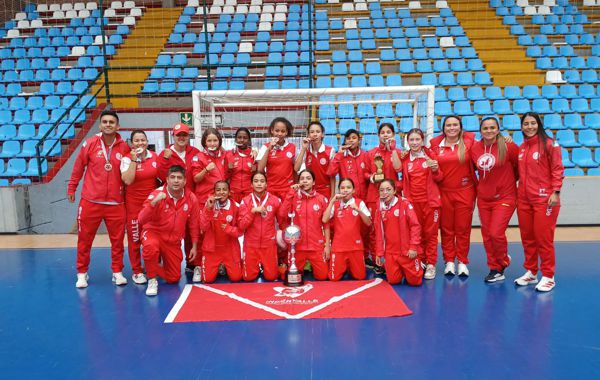 LA SELECCIÓN VALLE GRITÓ ¡CAMPEONA! EN LA FINAL DE LA LIGA EVOLUCIÓN FEMENINA SUB-12 DE FUTSAL 2026