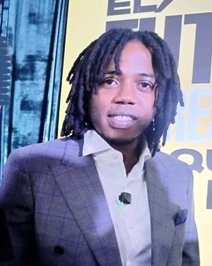 CARLOS “LA ROCA” SÁNCHEZ PRESENTÓ “LA LIGA EL DORADO”