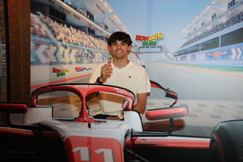 BON BON BUM ACOMPAÑÓ A SEBASTIÁN MONTOYA EN MIAMI Y REAFIRMÓ SU APUESTA POR EL TALENTO JOVEN COLOMBIANO