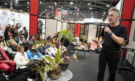 INTERZUM BOGOTA 2026 LLEVÓ EL BOSQUE A CORFERIAS CON “CATA DE ÁRBOLES”, UNA EXPERIENCIA SENSORIAL ALREDEDOR DE LA MADERA Y LA NATURALEZA