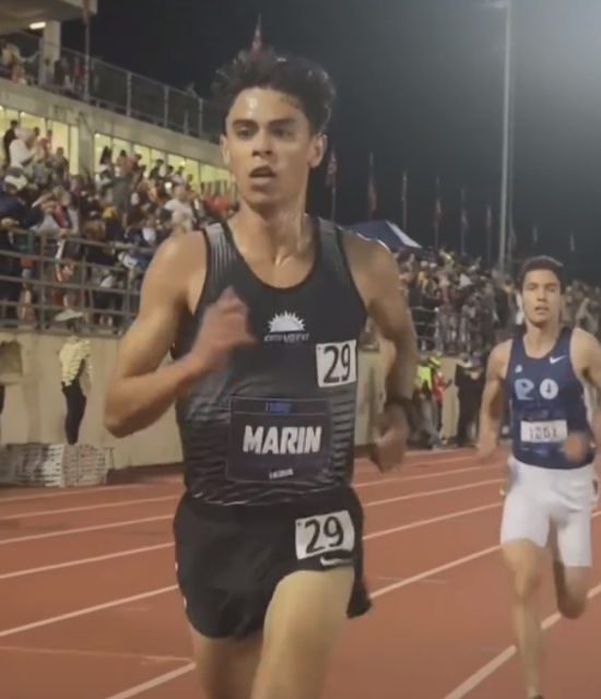 PEDRO MARÍN ESTABLECIÓ RÉCORD NACIONAL Y SURAMERICANO EN LA PRUEBA DE 5.000 METROS EN EL PAYTON JORDAN