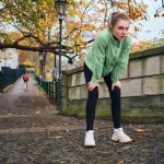 ¿SE AGITA AL CAMINAR? GUÍA PRÁCTICA PARA MEJORAR SU CAPACIDAD RESPIRATORIA CON EJERCICIO SUAVE