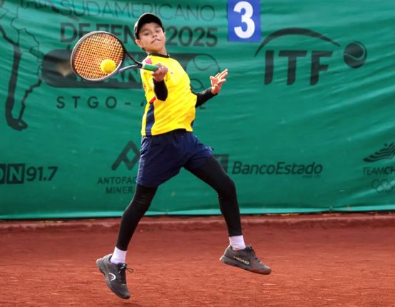 DELEGACIÓN COLOMBIANA QUE PARTICIPARÁ EN EL SUDAMERICANO SUB-12 DE TENIS EN BOLIVIA