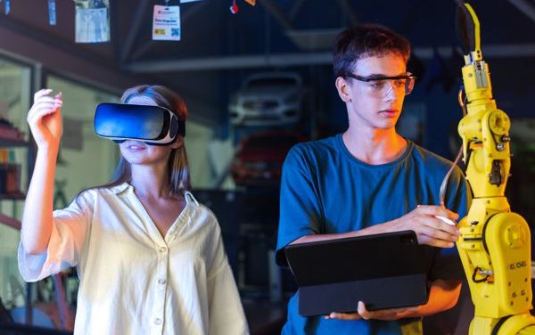 LA INTELIGENCIA ARTIFICIAL ACELERA EL DESARROLLO DEL TALENTO JOVEN Y TRANSFORMA EL FUTURO DEL TRABAJO EN COLOMBIA