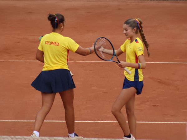 EL EQUIPO FEMENINO DE COLOMBIA VOLVIÓ A GANAR EN EL SURAMERICANO SUB-16 DE TENIS