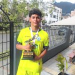 SAMUEL CARDONA CAMPEÓN Y GUANTE DE ORO DEL NACIONAL MASCULINO SUB-15