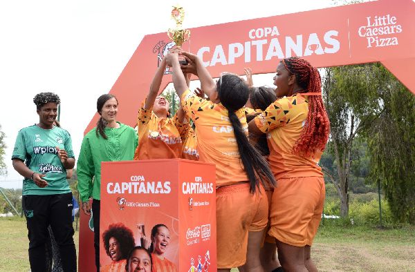 EQUIDAD EN LA CANCHA: UNA ALIANZA QUE BUSCA ABRIR MÁS OPORTUNIDADES PARA MUJERES JÓVENES A TRAVÉS DEL FÚTBOL