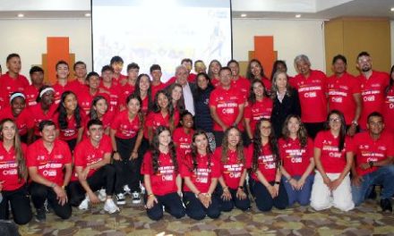 HOMENAJE DE LA FEDERACIÓN COLOMBIANA DE PATINAJE A LOS MUNDIALISTAS