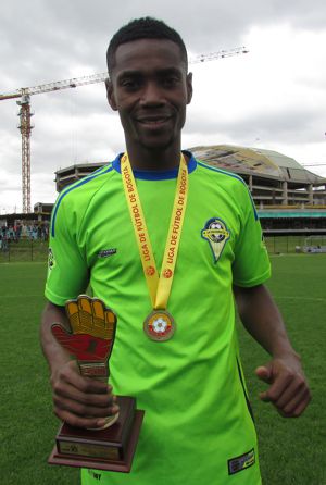 Adolfo Palacios Valla 300