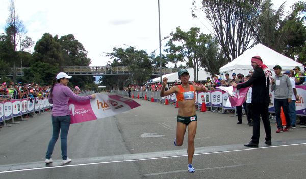 Angie Orjuela Gano Carrera Mujer 2017