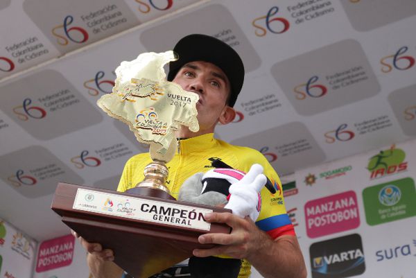 ARISTÓBULO CALA, CAMPEÓN DE LA VUELTA A COLOMBIA ORO Y PAZ