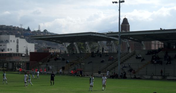 OLAYA, VIVE FÚTBOL Y SELECCIÓN BOGOTÁ LOS PRIMEROS GANADORES EN EL TORNEO JUVENIL DE FÚTBOL INDEPENDIENTE NACIONAL 2016