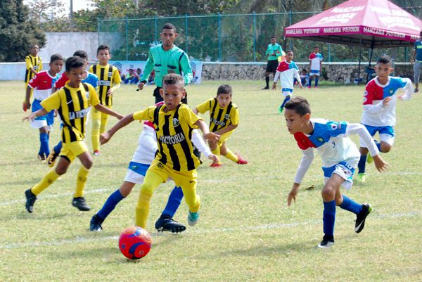 SE PERFILAN FAVORITOS PARA CLASIFICAR A OCTAVOS DE FINAL
