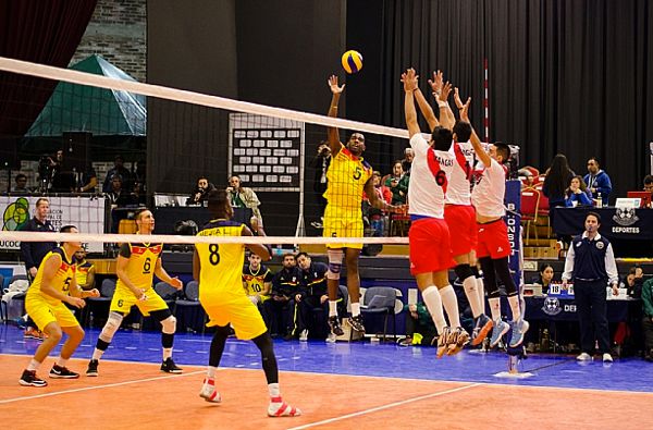 COLOMBIA DERROTÓ A PERÚ EN SUDAMERICANO DE VOLEIBOL