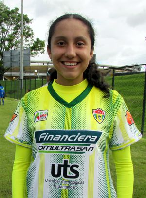 DANIELA CASTELLANOS UNA DE LAS GOLEADORAS DE SANTANDER