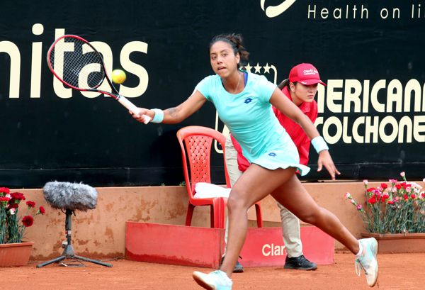 DANIELA SEGUEL, 1RA HABITANTE DE CUARTOS DE FINAL CLARO OPEN