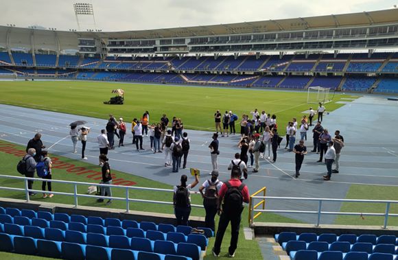 VISITA AL ESTADIO DE COMPETENCIA DE OFICIALES DE WORLD ATHLETICS