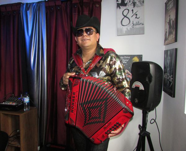 FERNANDO PUENTES ESTA DE GIRA POR COLOMBIA CON SU NUEVO ÉXITO “AHORA SOY YO”