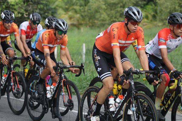 COLNAGO CM TEAM ANIMADOR CONSTANTE EN LA VUELTA A COLOMBIA