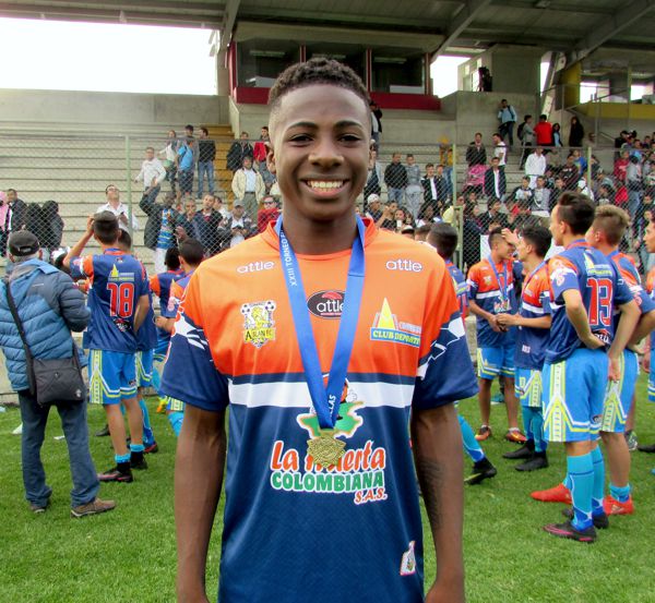 JORDY STIVEN DÁJOME UNO DE LOS GOLEADOR DE FUTURAS ESTRELLAS