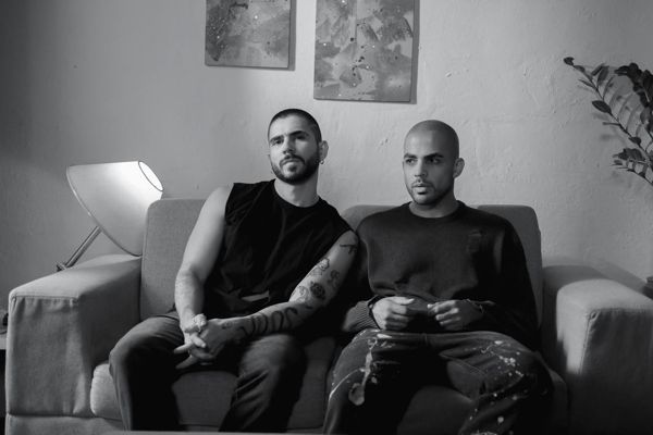 «EL KARMA» LES PASA FACTURA A JUAN PALAU Y A JUAN DUQUE.