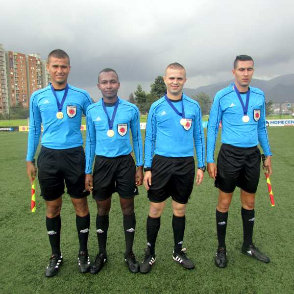 Jueces superacopa