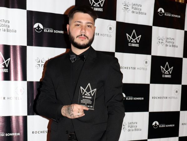LEONARDO «IMRUSO» PUGA FUE GALARDONADO CON EL PREMIO CC AWARDS, EN LA CATEGORÍA «FOTÓGRAFO DEL AÑO»
