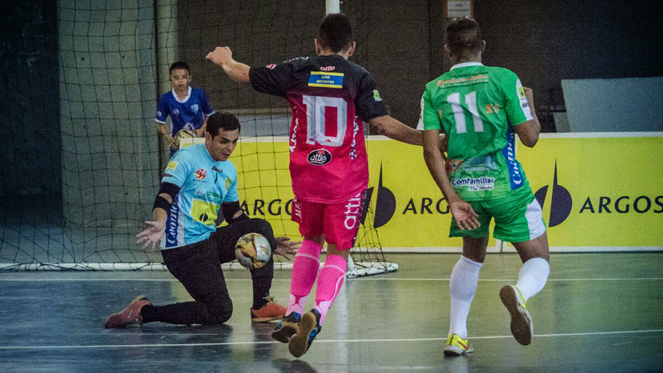 Ligaargosfutsal-fecha2-condor-utrahuilca