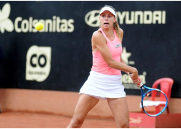 MAGDA LINETTE, 2DA FAVORITA AL TÍTULO, AVANZA EN CLARO OPEN