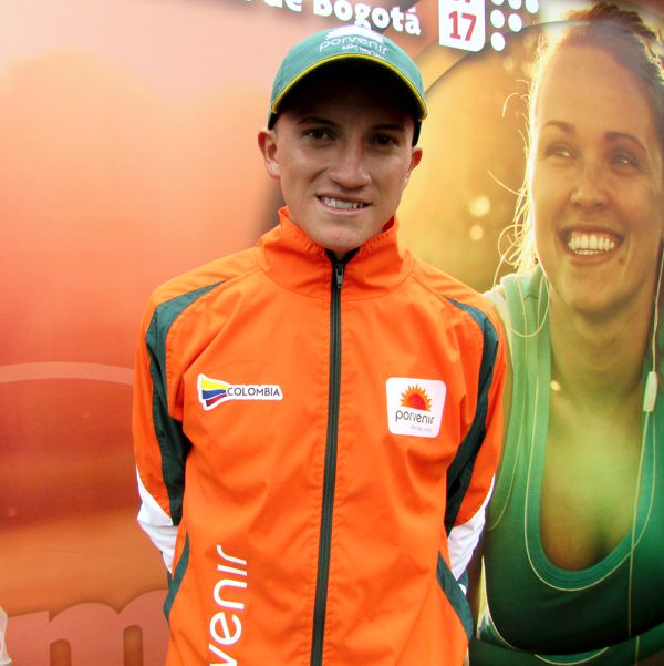 MIGUEL AMADOR MEJOR COLOMBIANO EN VERSIÓN 18 DE LA MEDIA MARATÓN