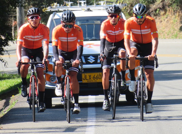 COLNAGO CM TEAM CON TODA PARA EL CLÁSICO RCN 2020