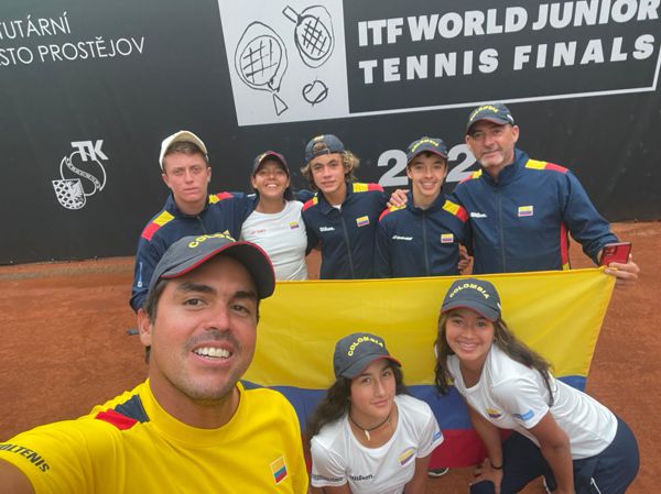 EQUIPO COLOMBIA MINDEPORTE GANÓ POR PARTIDA DOBLE EN SU DEBUT EN EL MUNDIAL DE 14 AÑOS EN PROSTEJOV