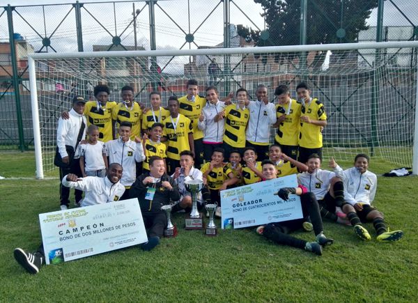 NACIONAL DE ELÉCTRICOS CAMPEÓN EDICIÓN 24 DE FUTURAS ESTRELLAS