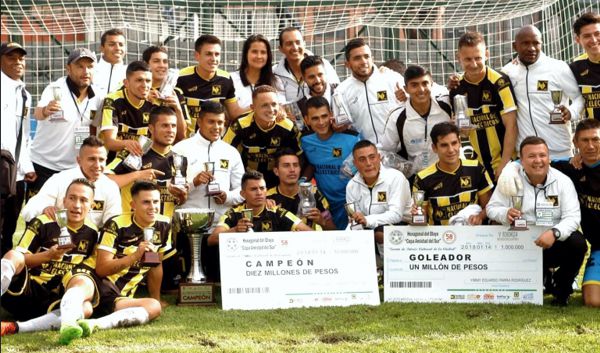 NACIONAL DE ELÉCTRICOS CAMPEÓN DEL 58 HEXAGONAL DEL OLAYA