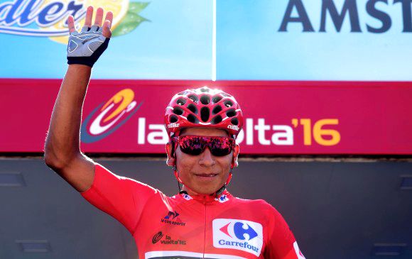 NAIRO QUINTANA CONTINÚA DE LÍDER EN LA VUELTA A ESPAÑA