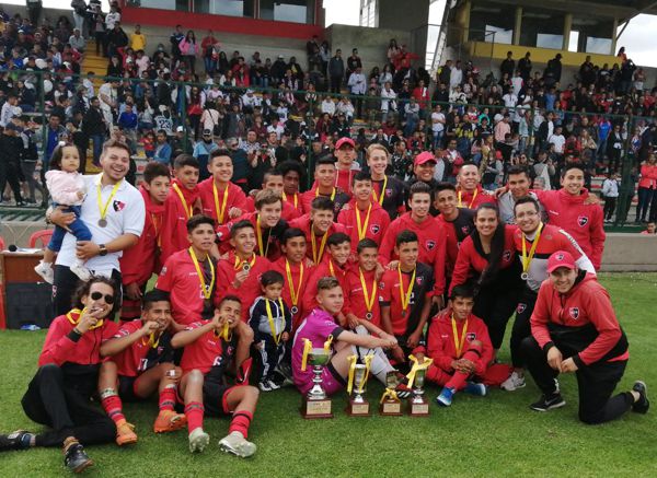 NEWELL’S OLD BOYS SE CORONÓ CAMPEÓN DE LA EDICIÓN 26 DEL TORNEO DE FÚTBOL «FUTURAS ESTRELLAS» CATEGORÍA 2005