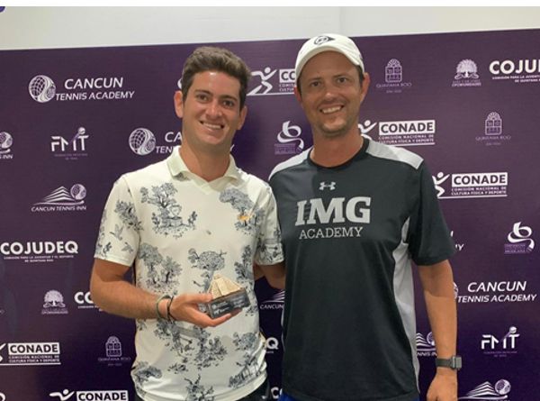 NICOLÁS MEJÍA SIGUE COSECHANDO TÍTULOS EN CANCÚN