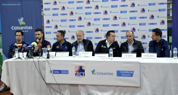 EQUIPO COLSANITAS RECIBIÓ PALACIO DE LOS DEPORTES
