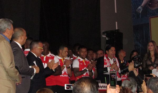 PRESENTACIÓN OFICIAL DEL EQUIPO CARDENAL, SU PRESIDENTE Y TÉCNICO